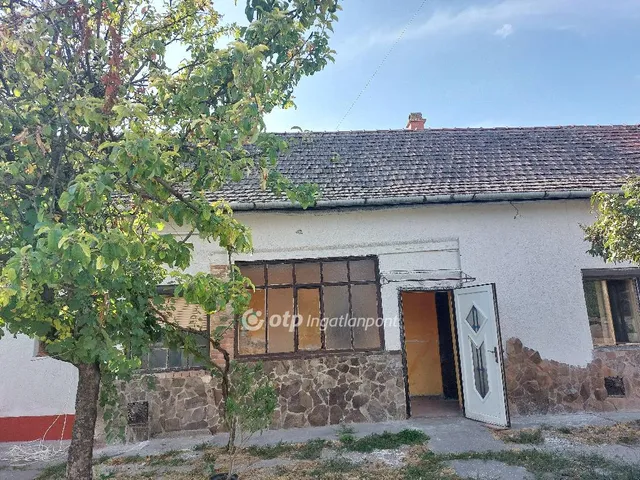 Eladó ház Szabadszállás, Általános iskola 112 nm