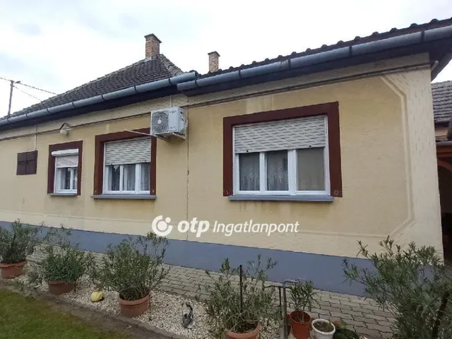 Eladó ház Miske, Központ 135 nm