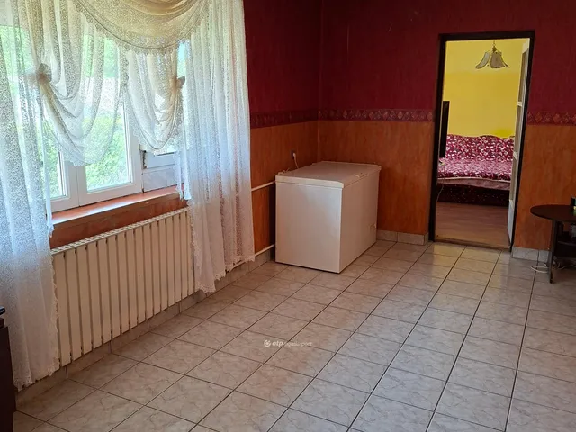 Eladó ház Szabadszállás, Központ környéke 138 nm