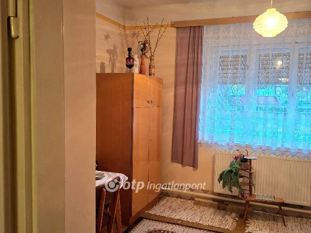 Eladó ház Szabadszállás, Általános iskola környéke 68 nm