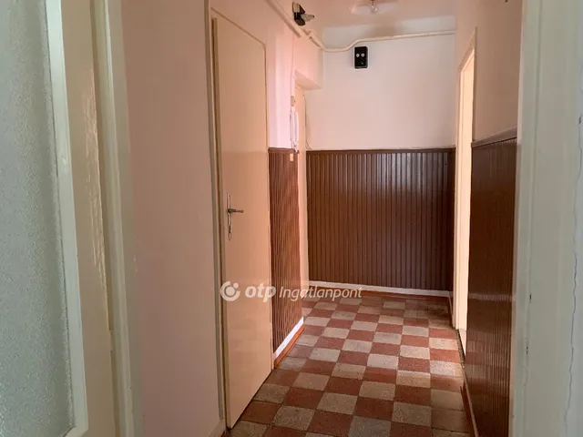 Eladó lakás Kiskőrös, Bölcsőde 51 nm