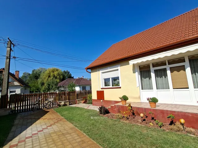 Eladó ház Szabadszállás 136 nm