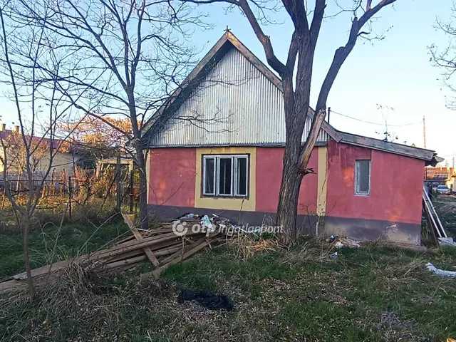 Eladó ház Szentmártonkáta 75 nm