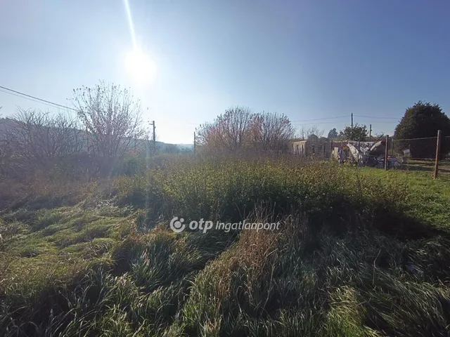 Eladó telek Pánd 735 nm