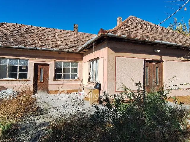 Eladó ház Akasztó 103 nm