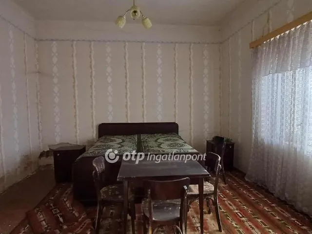 Eladó ház Kiskőrös 100 nm