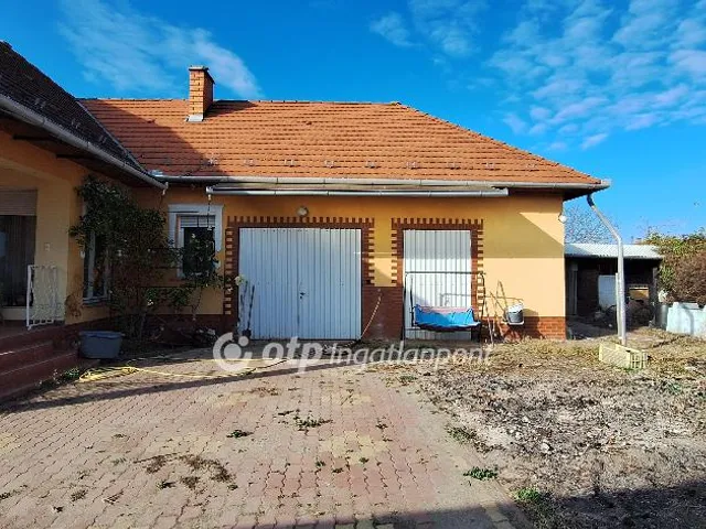 Eladó ház Kiskőrös 145 nm