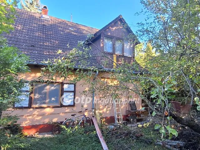 Eladó ház Balatonfűzfő 90 nm