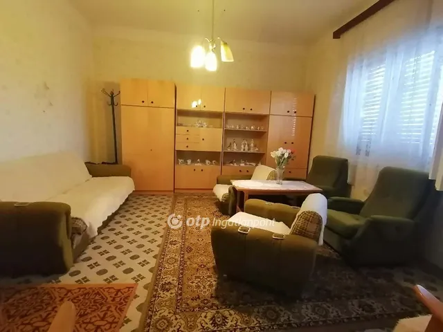 Eladó ház Kiskőrös 87 nm