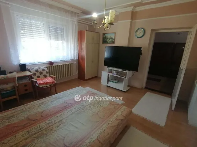 Eladó ház Csengőd 125 nm