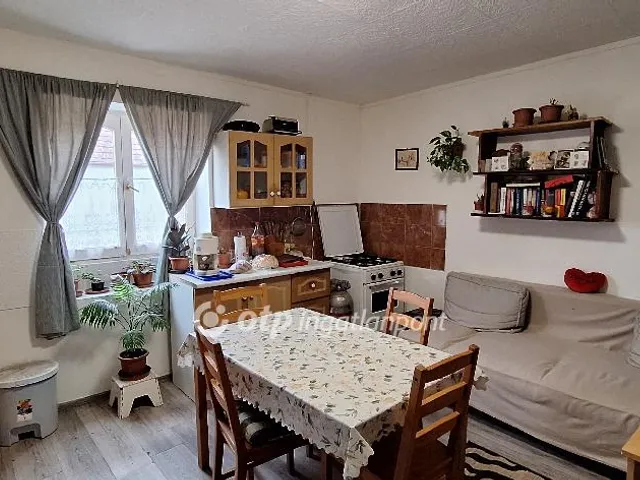 Eladó ház Kunszentmiklós 35 nm