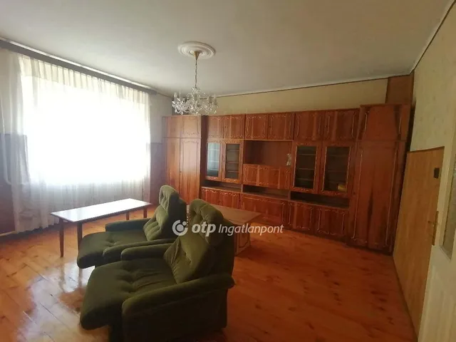 Eladó ház Kecel 175 nm