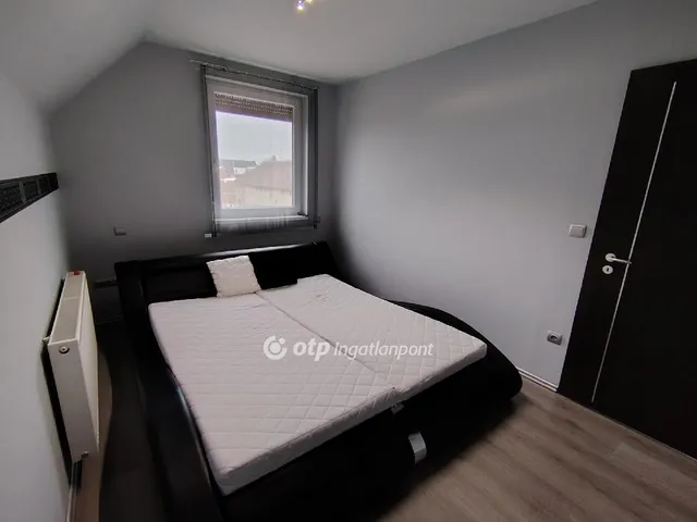 Kiadó lakás Kiskőrös 62 nm