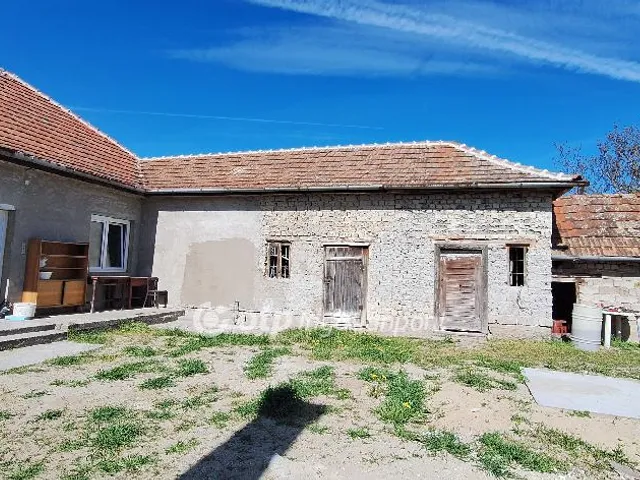 Eladó ház Kaskantyú 80 nm