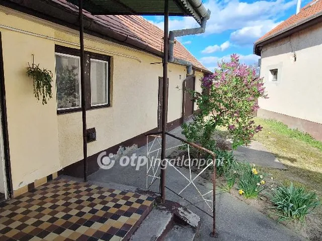 Eladó ház Kiskőrös 88 nm