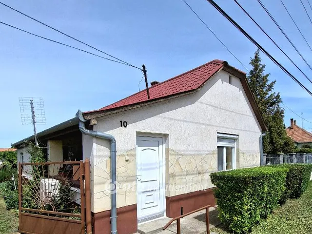 Eladó ház Szabadszállás 65 nm
