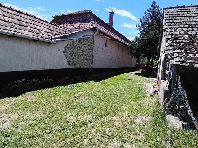 Eladó ház Kecel 137 nm