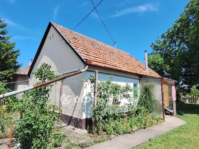 Eladó ház Csengőd 41 nm