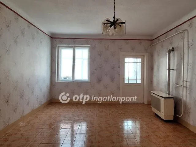 Eladó ház Kiskőrös 88 nm