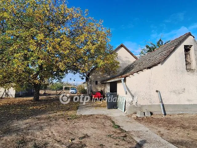 Eladó mezőgazdasági ingatlan Csengőd 70 nm