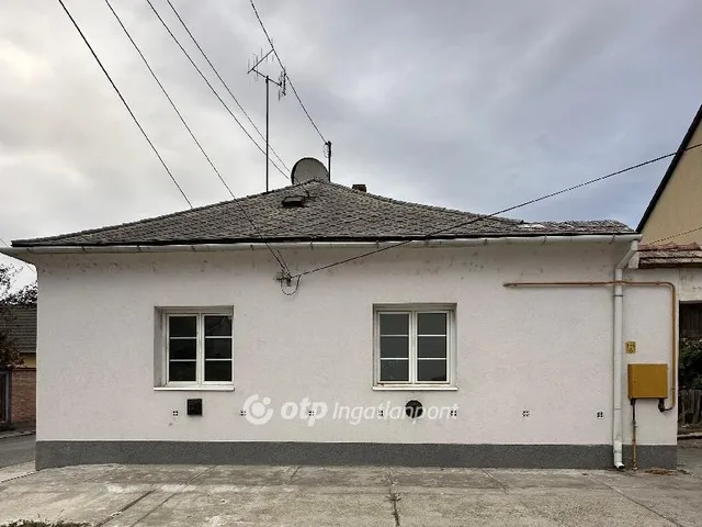 Eladó ház Kalocsa 45 nm
