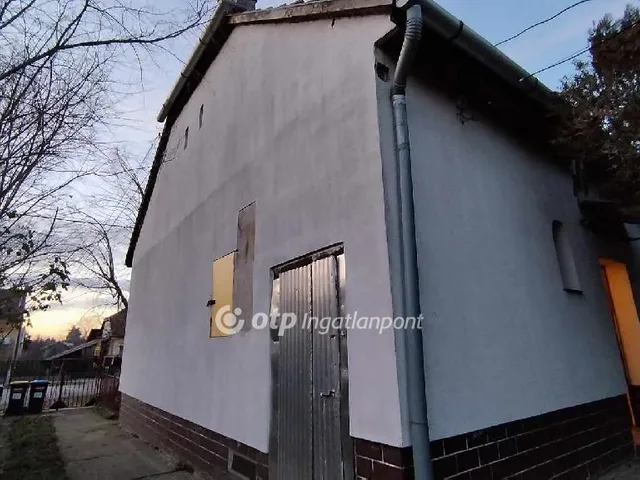 Eladó lakás Budapest XVIII. kerület, Szemeretelep 56 nm