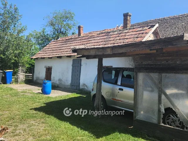 Eladó mezőgazdasági ingatlan Kunpeszér 77 nm