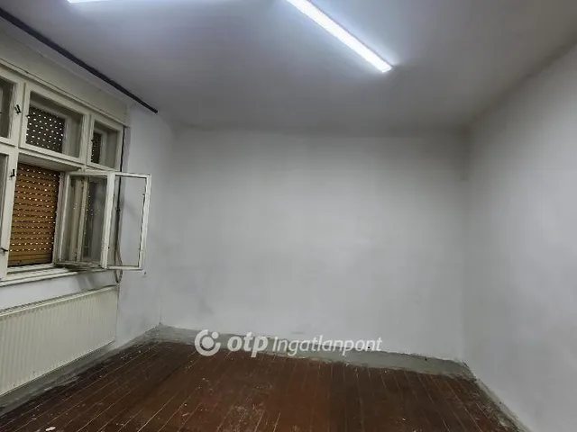 Eladó ház Gyál, központi 114 nm