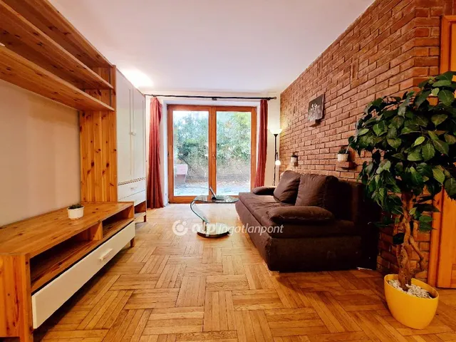 Eladó lakás Budapest XIV. kerület, Herminamező 44 nm