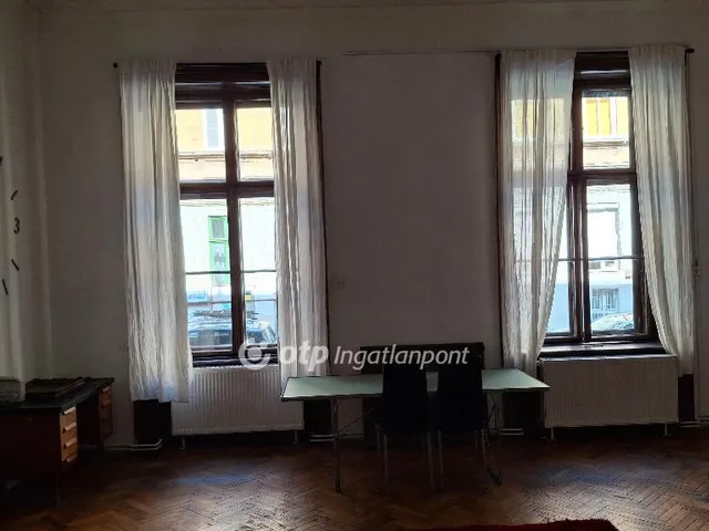 Eladó lakás Budapest VII. kerület 103 nm