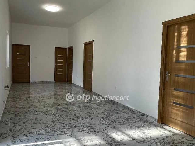 Eladó ház Üllő 116 nm