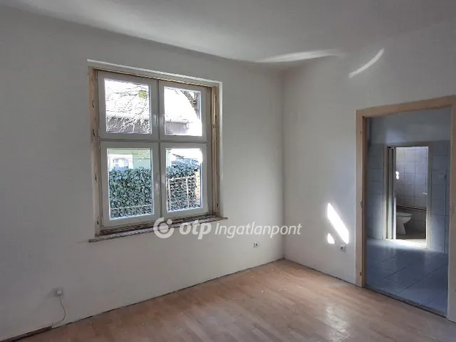 Eladó lakás Budapest XVIII. kerület, Rendessytelep 31 nm