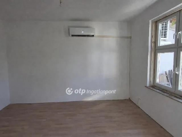 Eladó lakás Budapest XVIII. kerület, Rendessytelep 31 nm