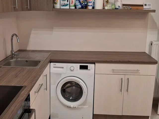 Eladó lakás Budapest VI. kerület 37 nm