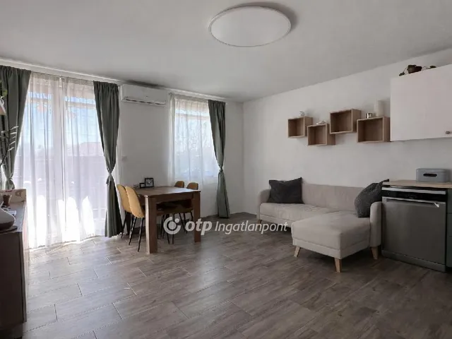 Eladó lakás Sülysáp 58 nm