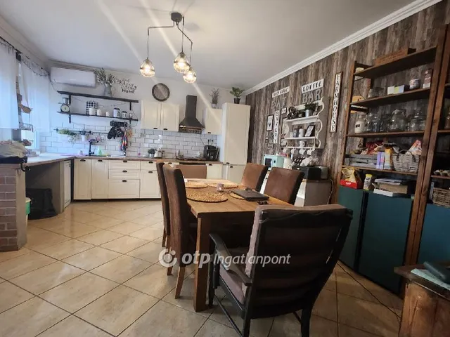 Eladó ház Gyál 86 nm