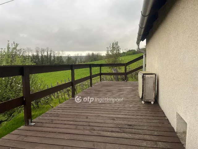 Eladó telek Kapolcs 30289 nm