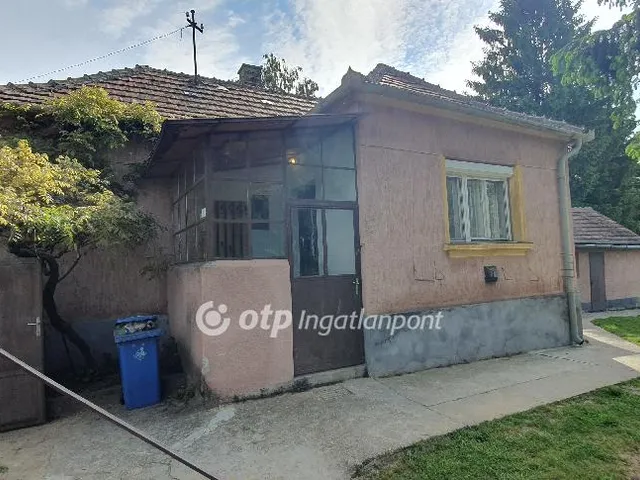 Eladó ház Devecser 57 nm