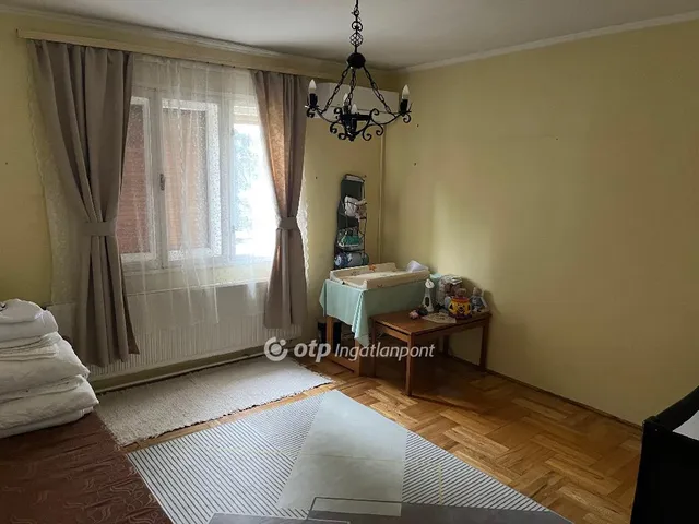 Eladó ház Sümeg 68 nm