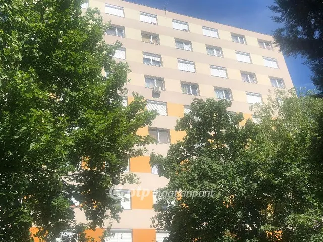Eladó lakás Ajka 36 nm