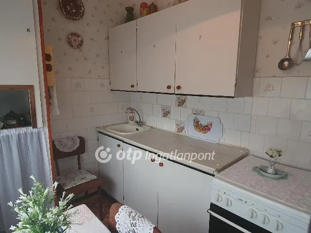 Eladó lakás Ajka 47 nm