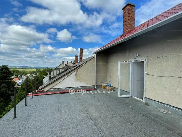 Eladó ház Ajka, Kórházdomb 170 nm