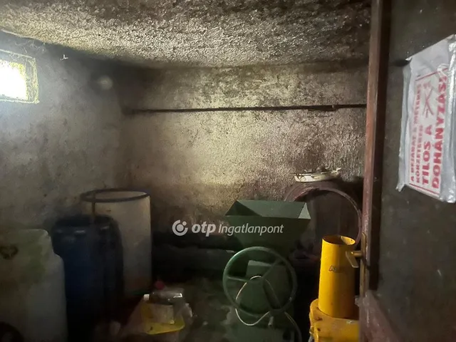 Eladó telek Kapolcs 3794 nm