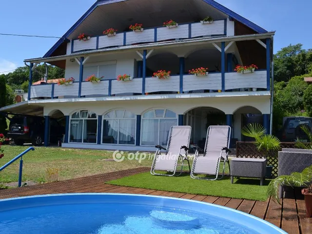 Eladó ház Balatongyörök 360 nm
