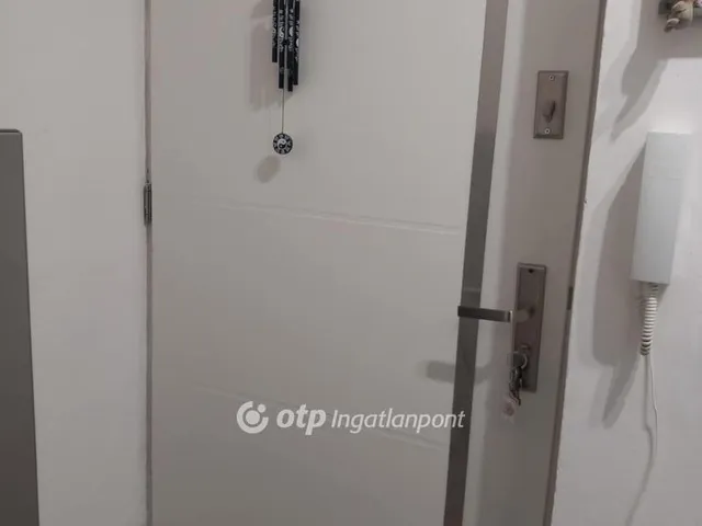 Eladó lakás Ajka 33 nm