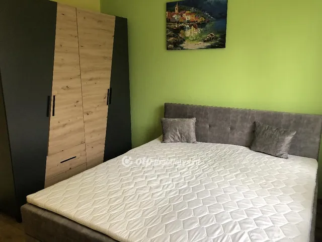 Eladó lakás Ajka 54 nm