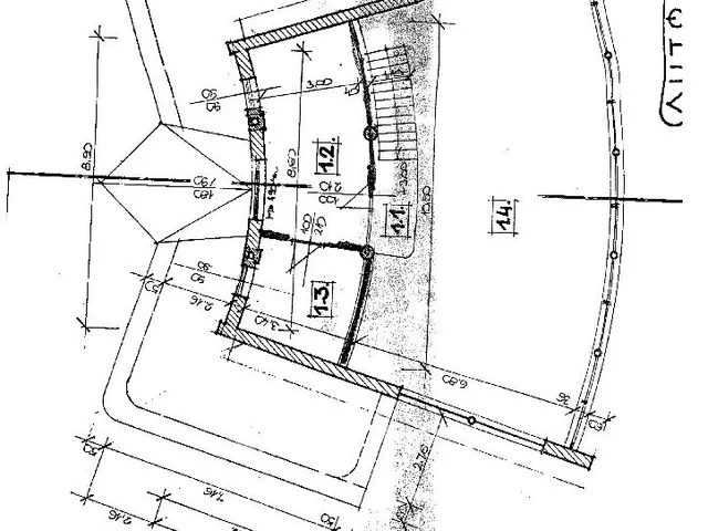 Eladó kereskedelmi és ipari ingatlan Ajka 460 nm