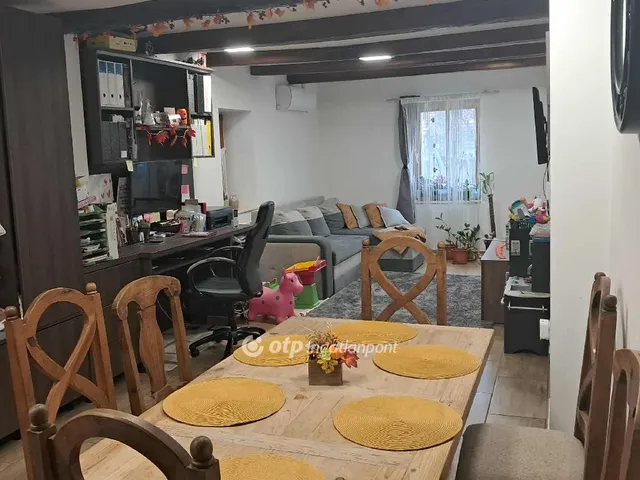 Eladó ház Sümegcsehi 65 nm