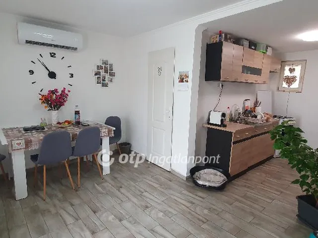 Eladó ház Devecser 101 nm