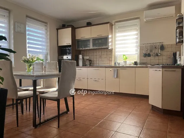 Eladó ház Csabrendek 93 nm